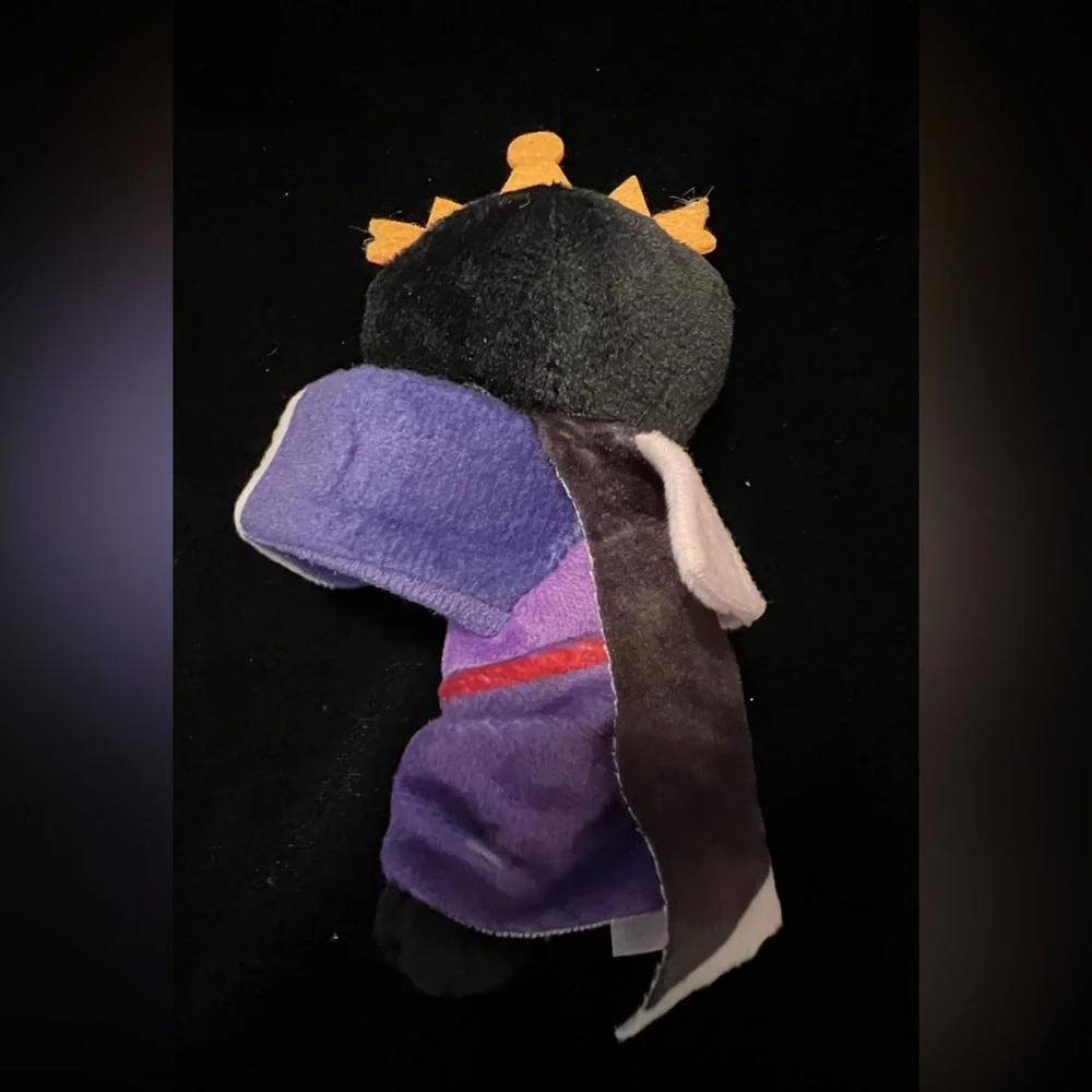 Disney Villains Creepy Cuff Series Evil Queen Plush Slap Bracelet Toy No Box